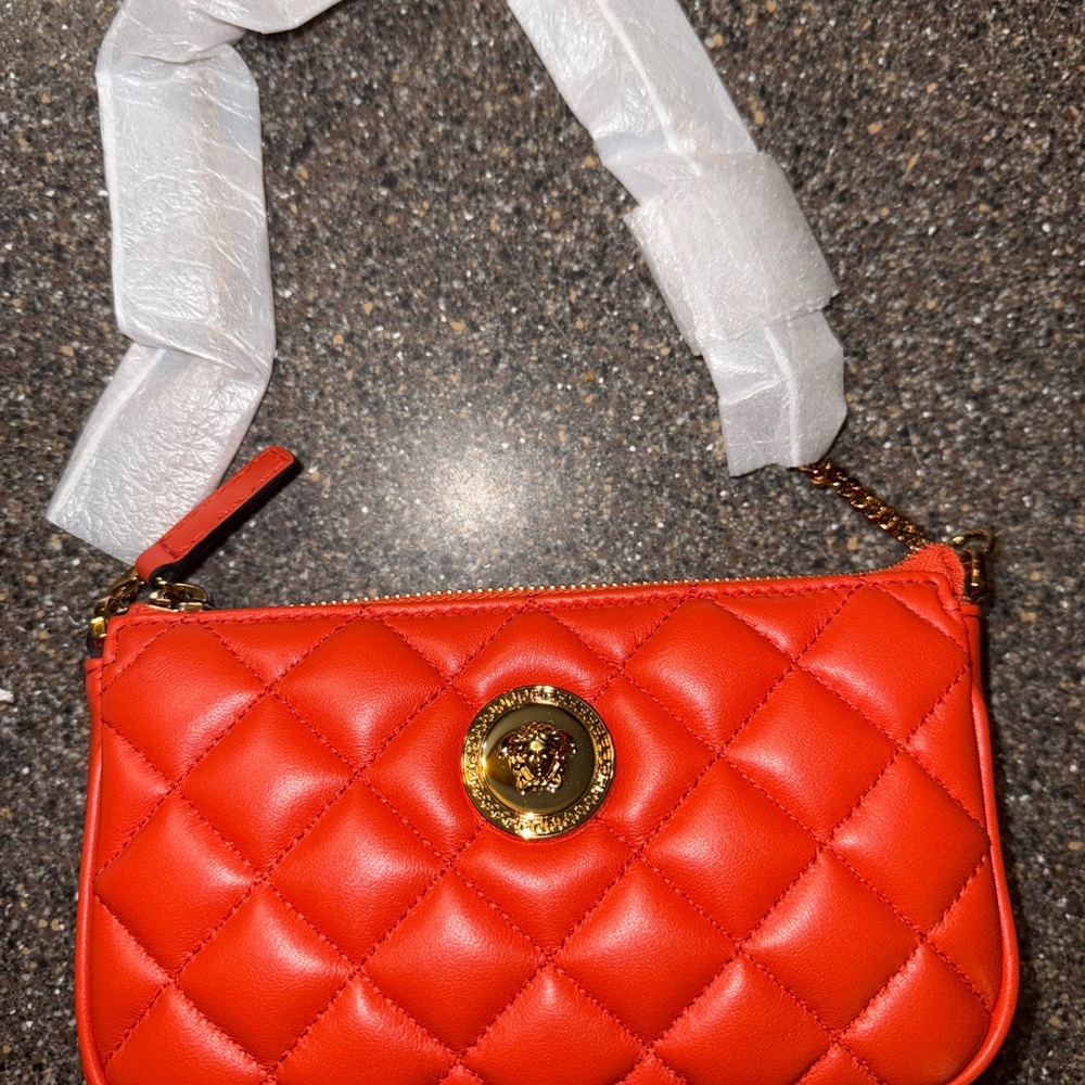 New Versace La Medusa Quilted Leather Shoulder Bag – Red with Dust Bag
